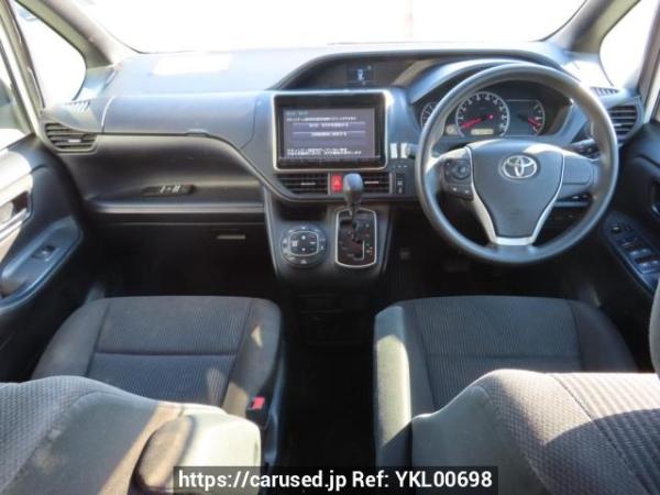 Used 2015 AT toyota noah ZRR80G Image[17]