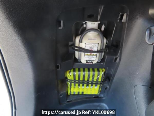 Used 2015 AT toyota noah ZRR80G Image[42]