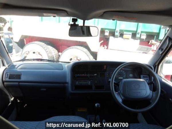 Used 2003 MT toyota regiusace-van TRH112K Image[16]