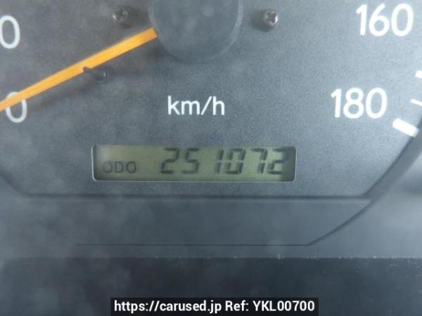 Used 2003 MT toyota regiusace-van TRH112K Image[20]