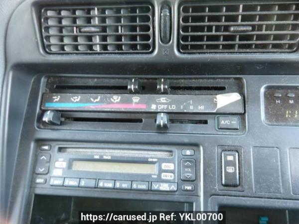 Used 2003 MT toyota regiusace-van TRH112K Image[22]