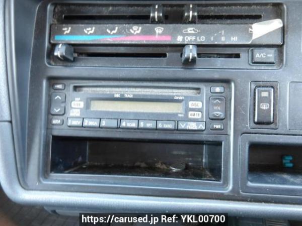 Used 2003 MT toyota regiusace-van TRH112K Image[23]