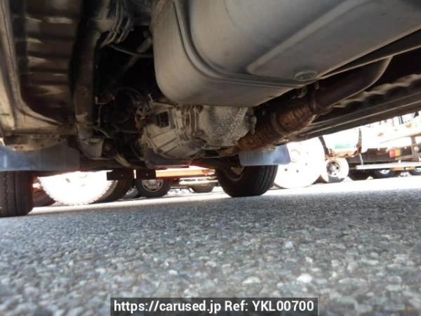 Used 2003 MT toyota regiusace-van TRH112K Image[35]