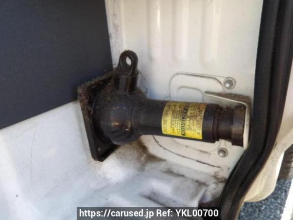 Used 2003 MT toyota regiusace-van TRH112K Image[43]