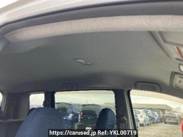 Used 2005 AT toyota sienta NCP81G Image[16]