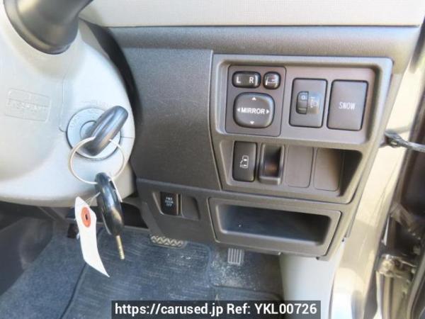 Used 2009 AT toyota sienta NCP81G Image[32]