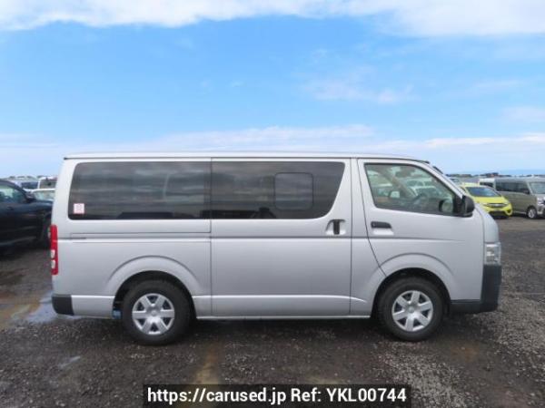 Used 2018 AT toyota regiusace-van TRH200V Image[7]