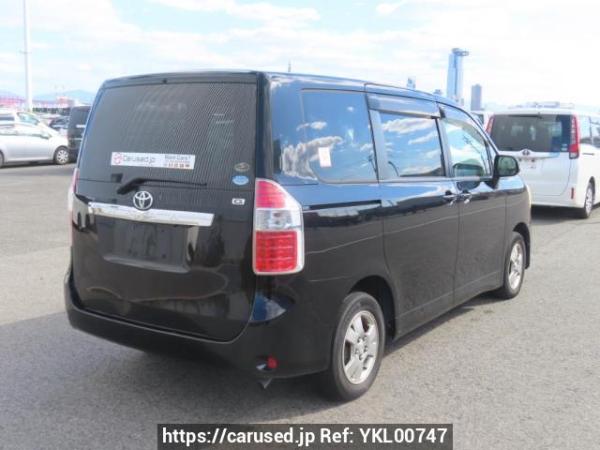 Used 2007 AT toyota noah ZRR70G Image[6]