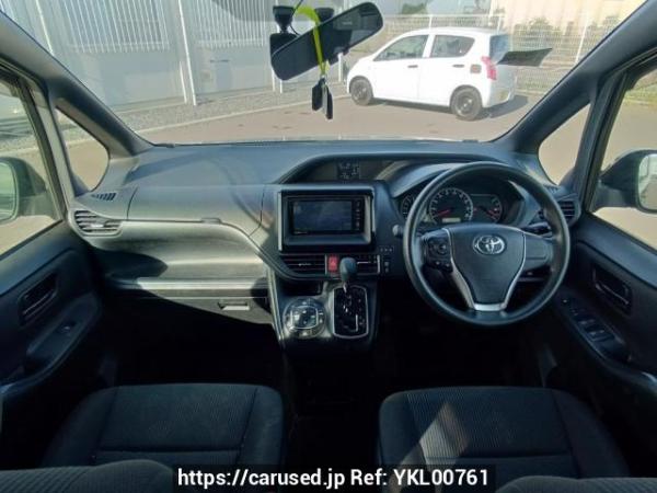 Used 2014 AT toyota noah ZRR85G Image[18]