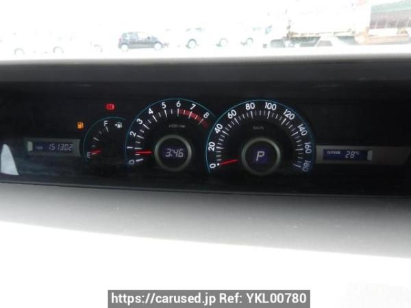 Used 2010 AT toyota noah ZRR70G Image[21]