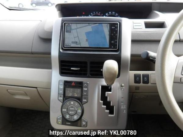 Used 2010 AT toyota noah ZRR70G Image[23]