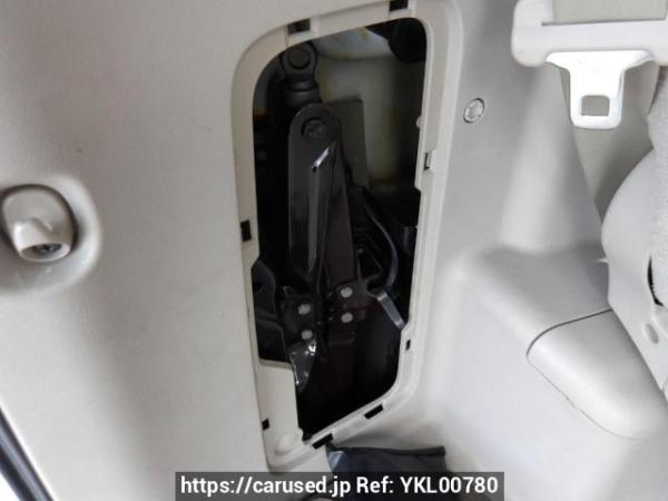 Used 2010 AT toyota noah ZRR70G Image[48]