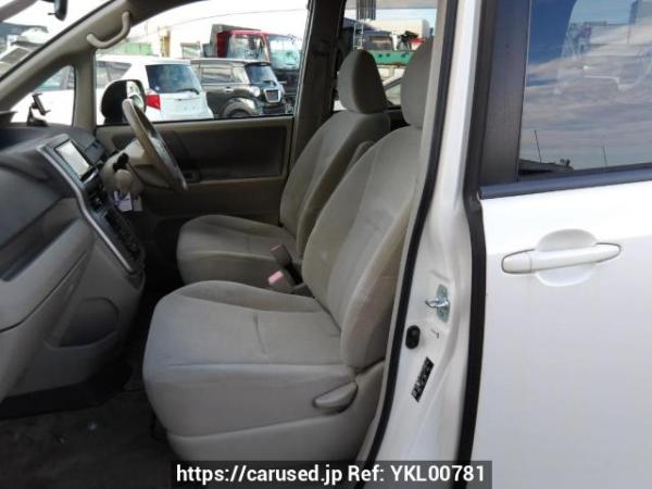 Used 2008 AT toyota noah ZRR70G Image[14]