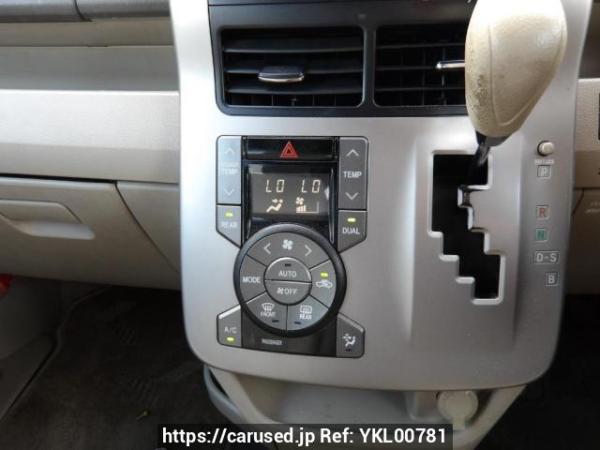 Used 2008 AT toyota noah ZRR70G Image[24]