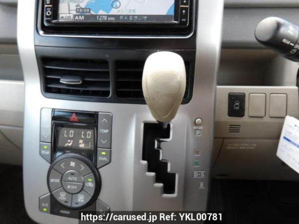 Used 2008 AT toyota noah ZRR70G Image[26]