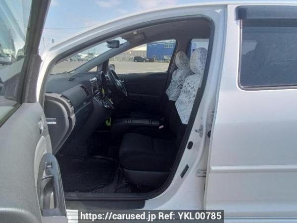 Used 2003 AT toyota wish ZNE10G Image[13]