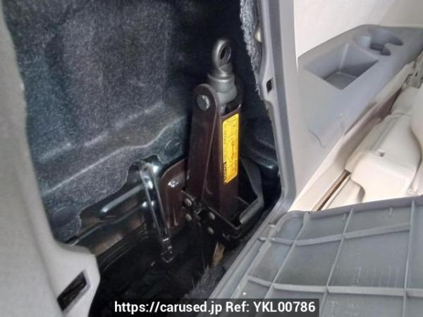 Used 2003 AT toyota alphard ANH10W Image[41]