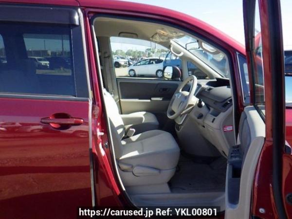 Used 2009 AT toyota noah ZRR75G Image[11]