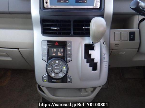 Used 2009 AT toyota noah ZRR75G Image[20]