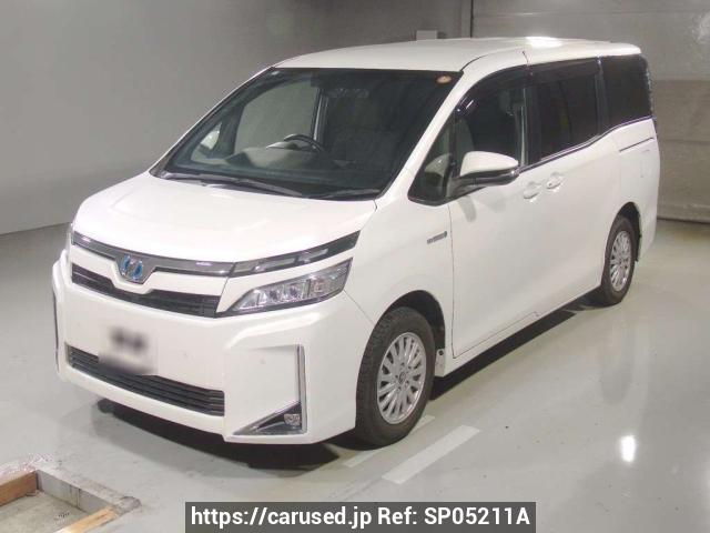 Buy Used 2020 Toyota Voxy ZWR80G (SP05211A) - Carused.jp