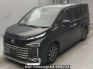 Toyota Voxy ZWR90W