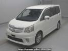 Toyota Noah ZRR70W