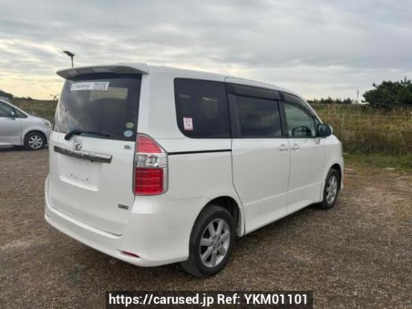 Used 2009 AT toyota noah ZRR75W Image[5]