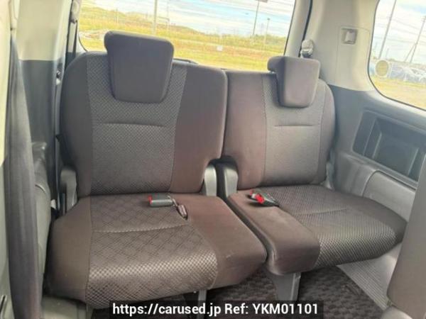 Used 2009 AT toyota noah ZRR75W Image[14]