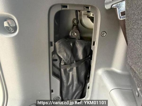 Used 2009 AT toyota noah ZRR75W Image[29]