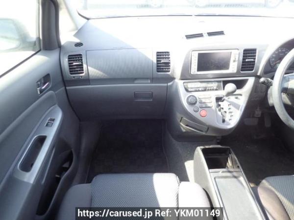 Used 2003 AT toyota wish ZNE10G Image[16]