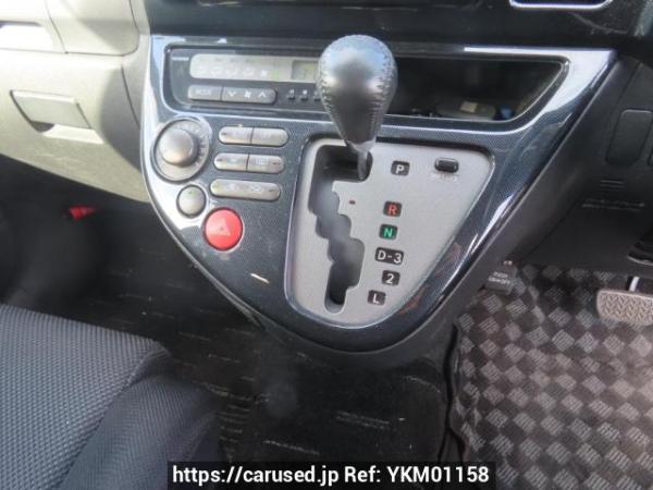 Used 2004 AT toyota wish ZNE10G Image[26]