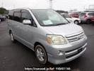 Toyota Noah AZR60G
