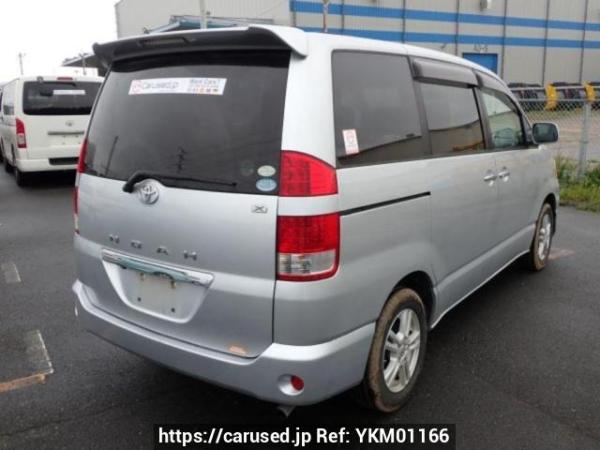 Used 2005 AT toyota noah AZR60G Image[6]