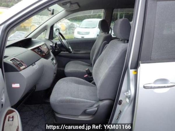 Used 2005 AT toyota noah AZR60G Image[13]