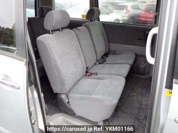 Used 2005 AT toyota noah AZR60G Image[14]