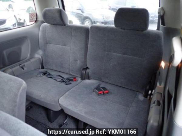 Used 2005 AT toyota noah AZR60G Image[16]