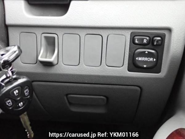 Used 2005 AT toyota noah AZR60G Image[27]