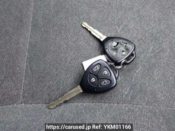 Used 2005 AT toyota noah AZR60G Image[28]