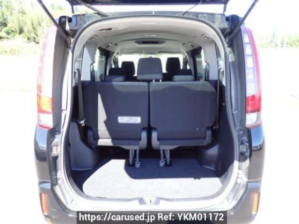 Used 2015 AT toyota noah ZRR85G Image[8]