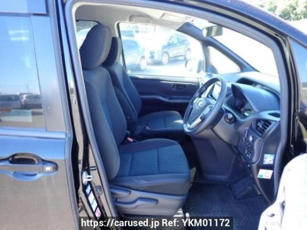Used 2015 AT toyota noah ZRR85G Image[12]
