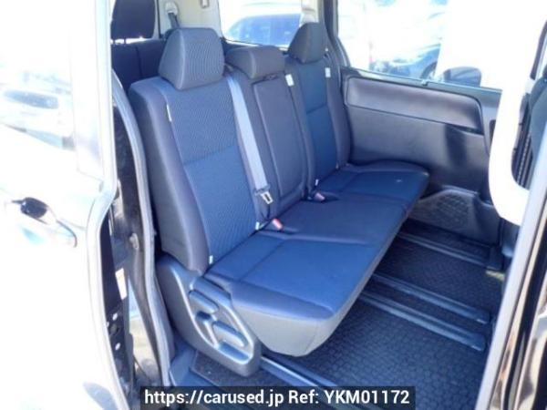 Used 2015 AT toyota noah ZRR85G Image[14]