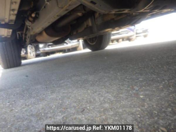 Used 2003 AT toyota hilux-surf RZN215W Image[32]