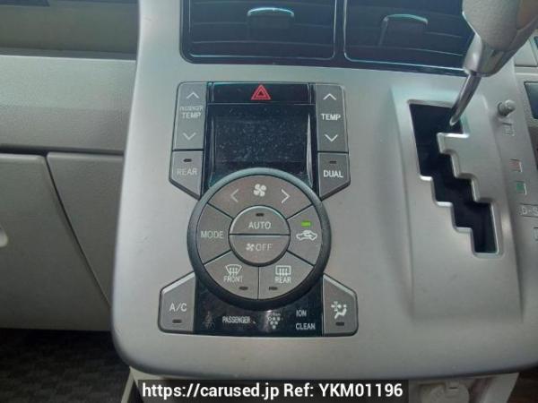 Used 2008 AT toyota noah ZRR75G Image[24]
