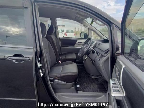 Used 2008 AT toyota noah ZRR75W Image[13]