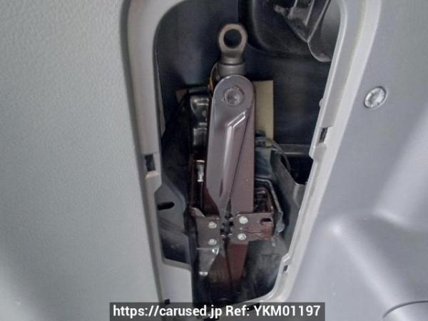 Used 2008 AT toyota noah ZRR75W Image[44]