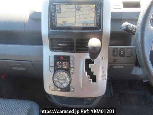 Used 2009 AT toyota noah ZRR70W Image[19]