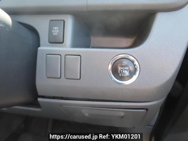 Used 2009 AT toyota noah ZRR70W Image[24]