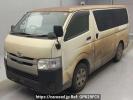Toyota Regiusace Van TRH200V