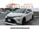 Toyota Harrier Hybrid AXUH80