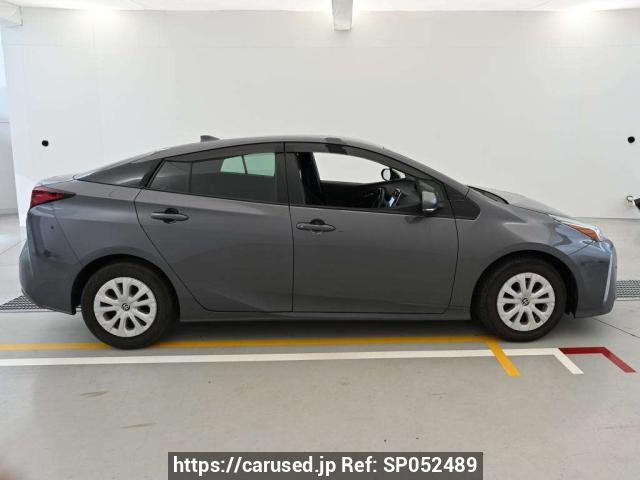 Buy Used 2021 Toyota Prius ZVW51 (SP052489) - Carused.jp